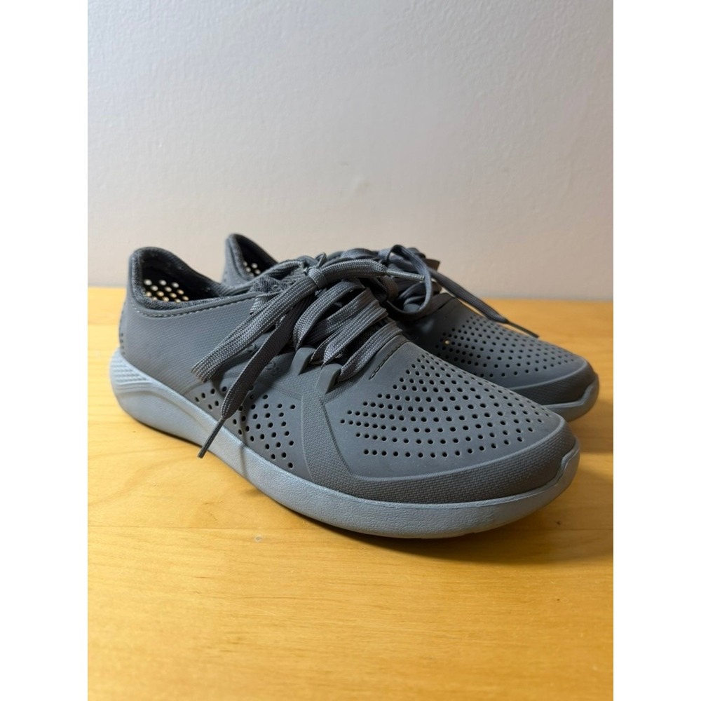 Crocs LiteRide Pacer Mens 7 Slate Grey Lace Up Breathable Sneakers 204967
